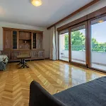 Apartments Mare